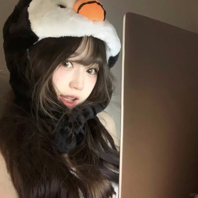 暗红